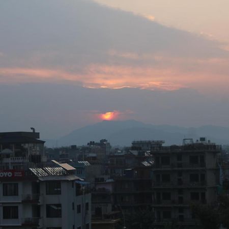 Hotel Garuda Inn Pokhara Eksteriør billede