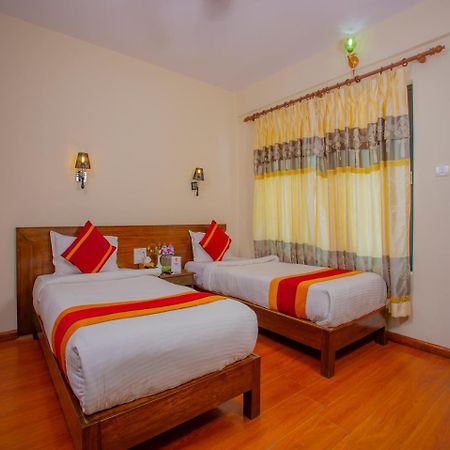 Hotel Garuda Inn Pokhara Eksteriør billede