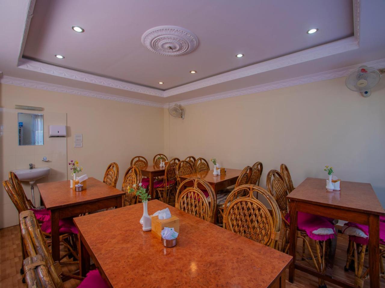 Hotel Garuda Inn Pokhara Eksteriør billede