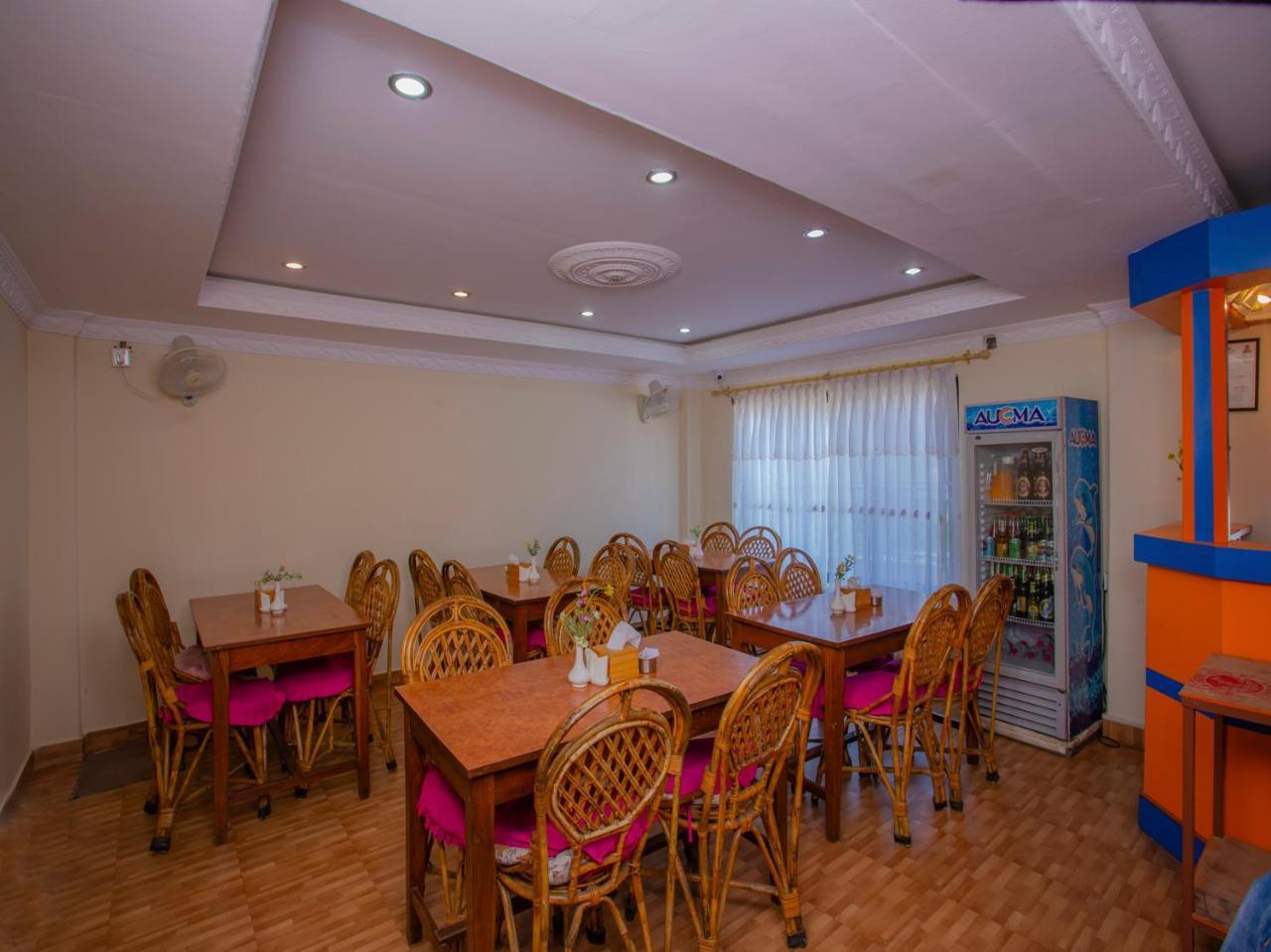 Hotel Garuda Inn Pokhara Eksteriør billede